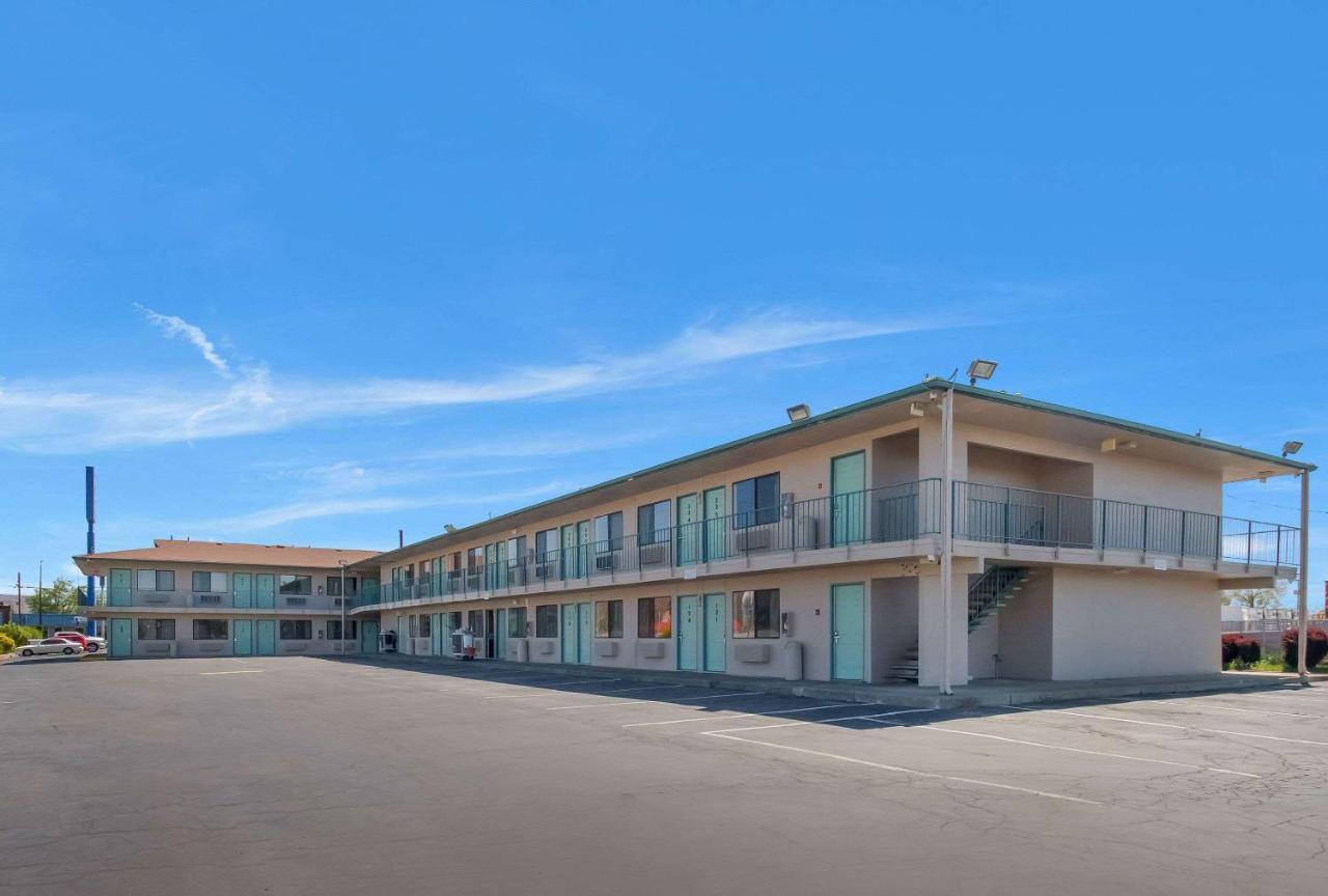 Econo Lodge 亚基马 外观 照片